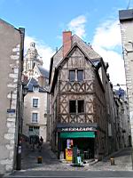 Blois - Maison a colombages (09)